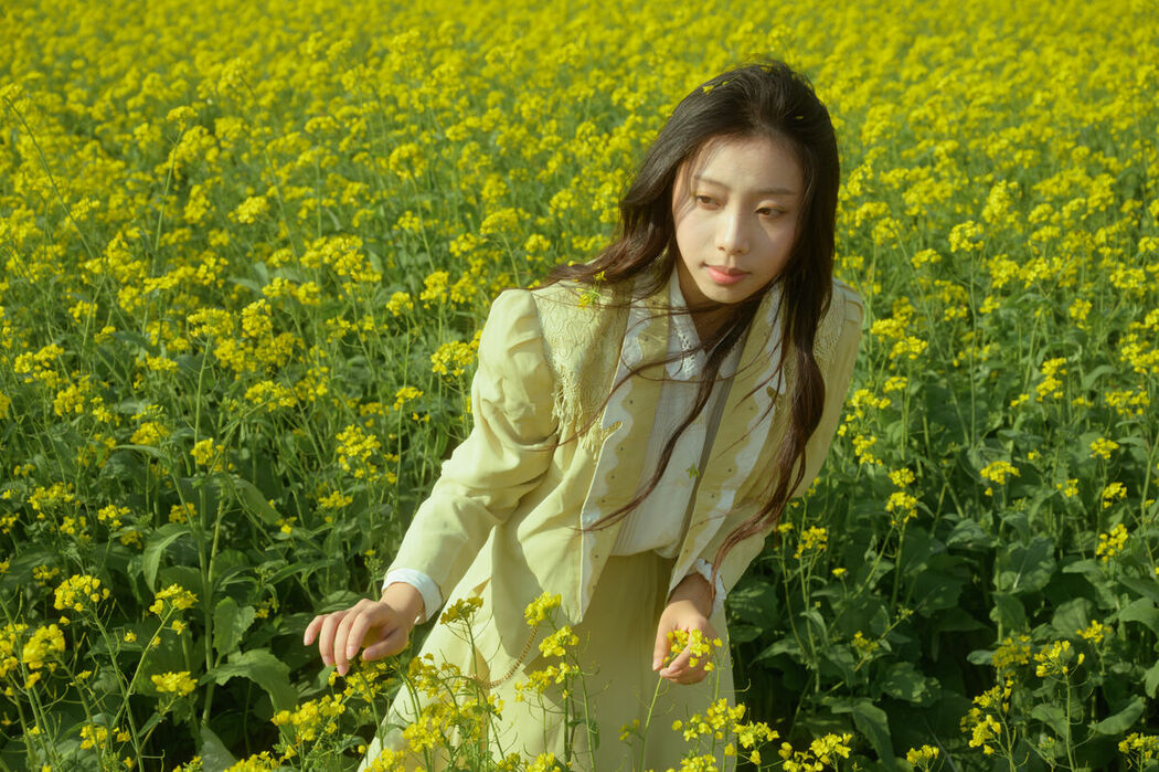 YiTuYu艺图语 Vol.8978 Nana Kobaya (40P)