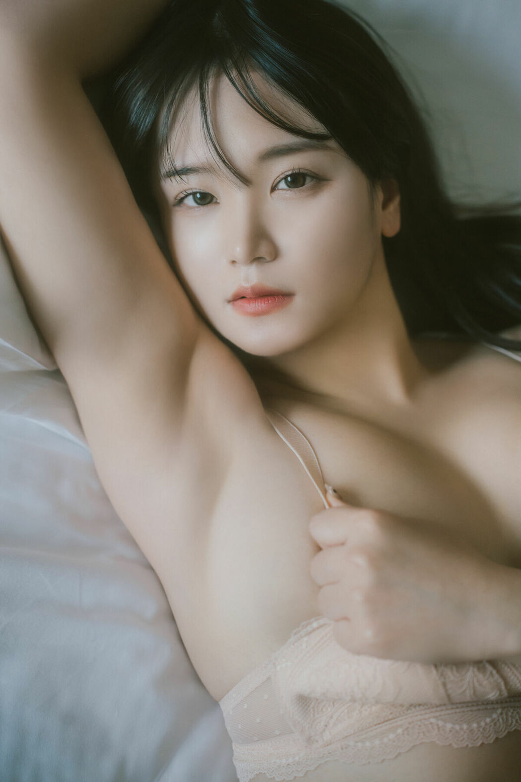 Ming – Sexy Bathtub (81P)