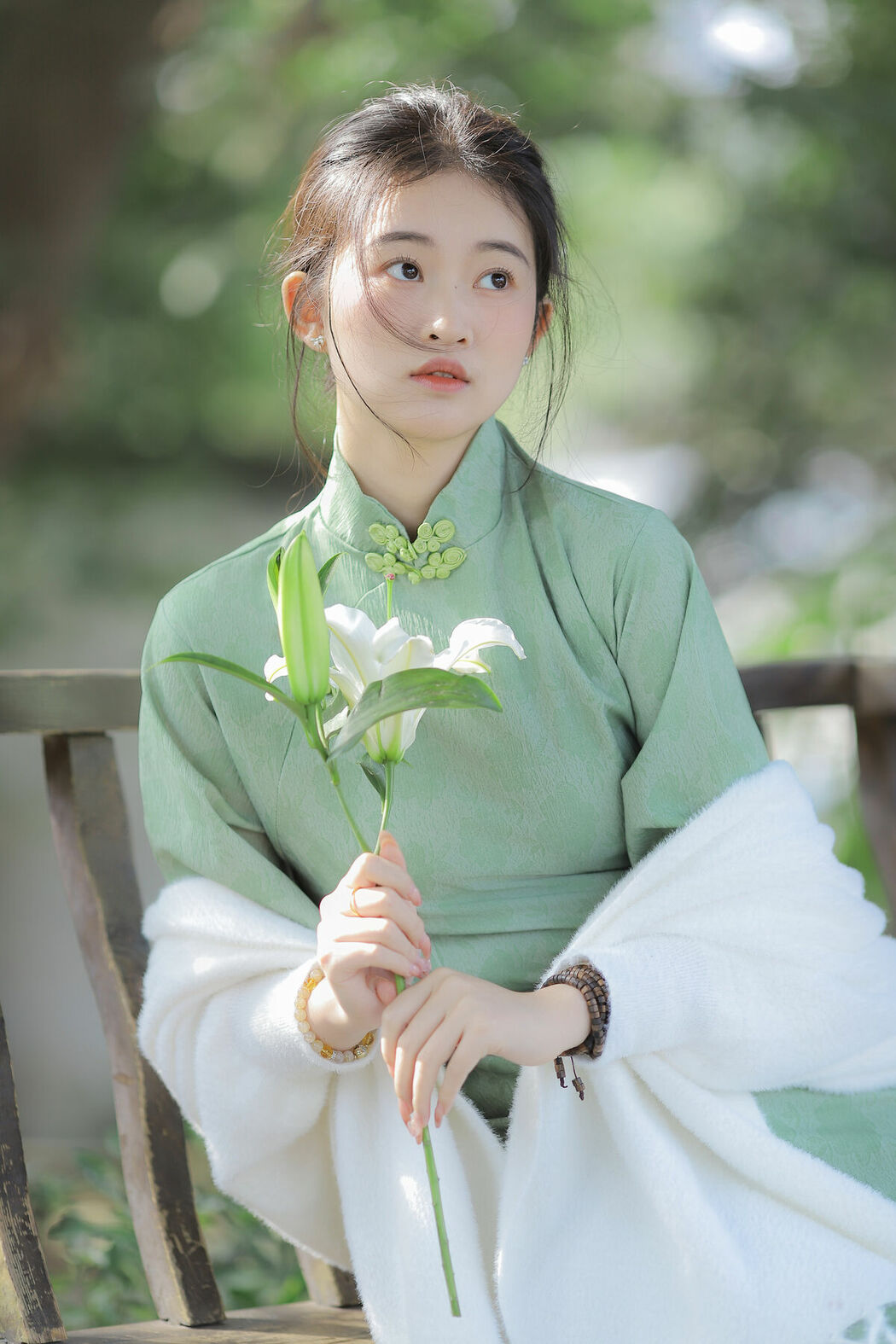 YiTuYu艺图语 Vol.8971 Wa Sai Yu Yu (22P)