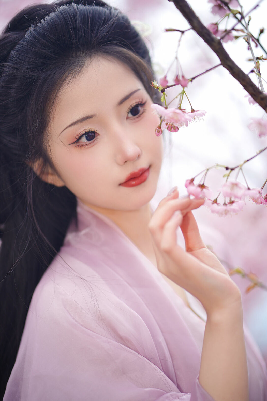 YiTuYu艺图语 Vol.8967 Tu Ya W (15P)