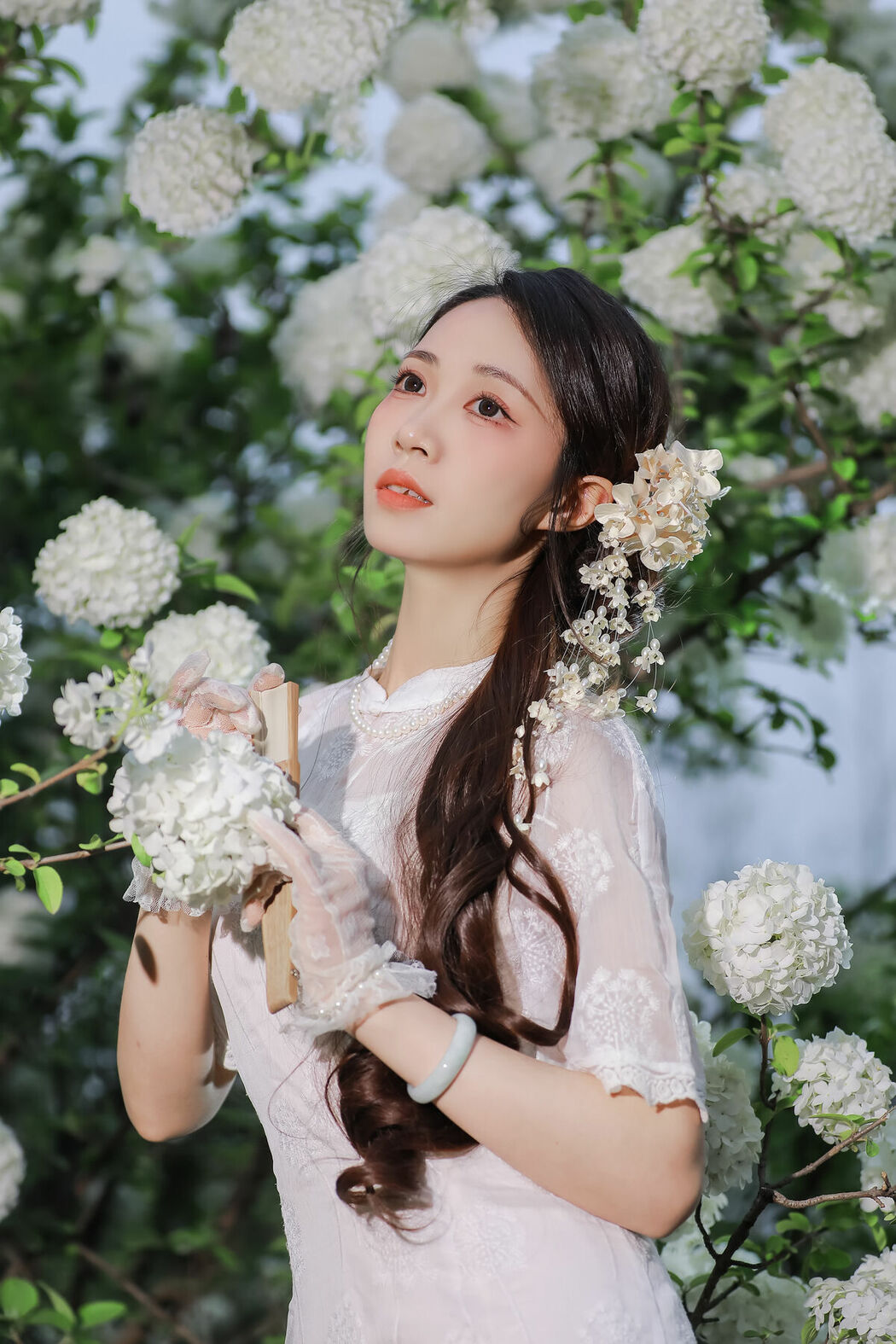 YiTuYu艺图语 Vol.8965 Hua Zhuang Shi Tian (15P)