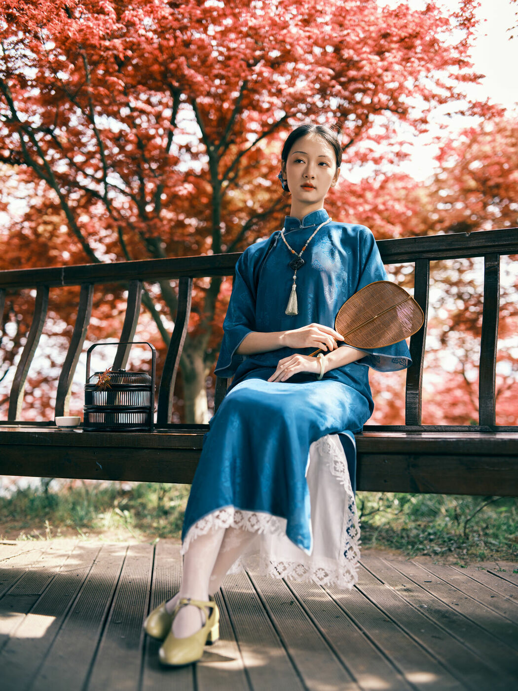 YiTuYu艺图语 Vol.8975 Yao Guai Na Li Tao (40P)