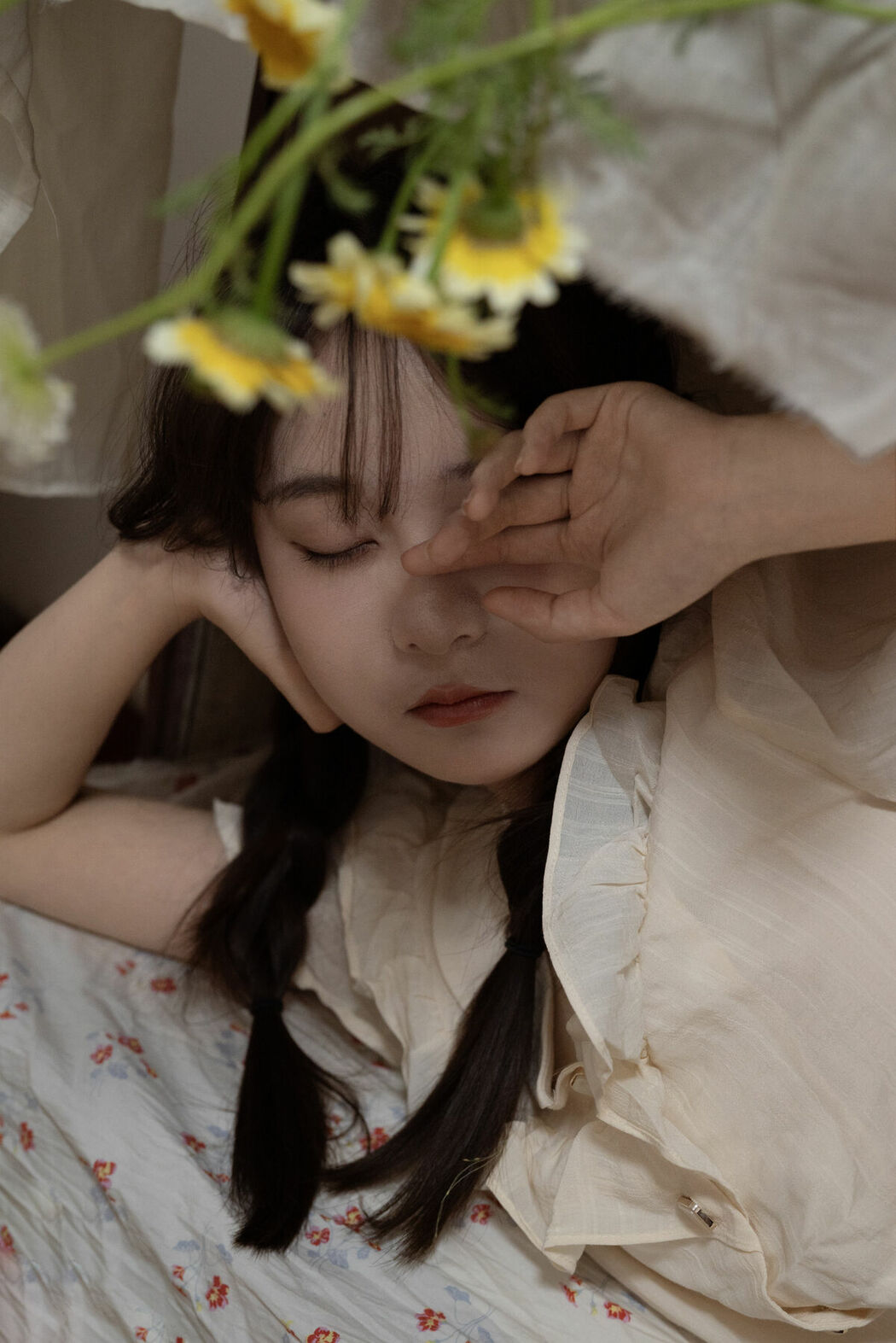 YiTuYu艺图语 Vol.8964 741 (14P)