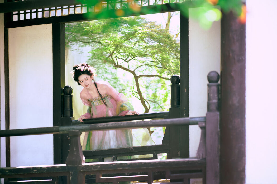 YiTuYu艺图语 Vol.8974 Tian Xin Ya Ya (30P)