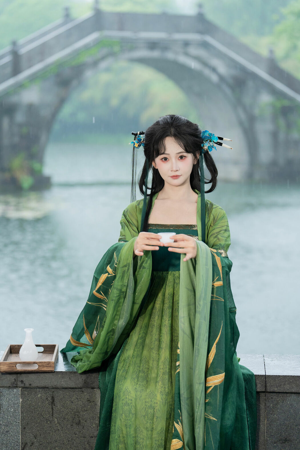 YiTuYu艺图语 Vol.8970 Jiao Yi Zhi Sui Sui (33P)