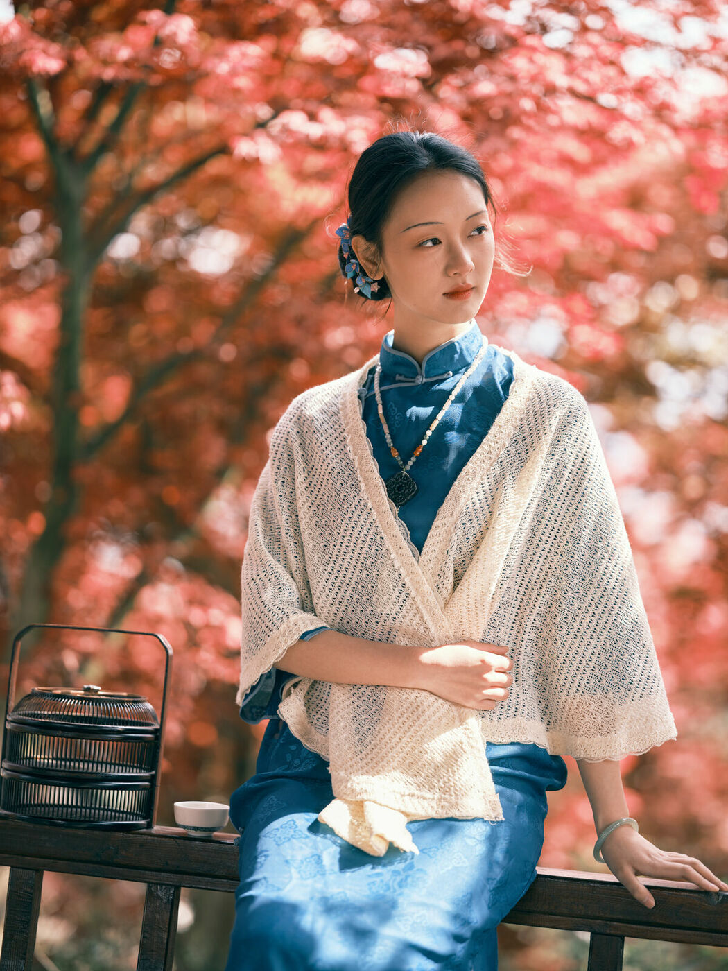 YiTuYu艺图语 Vol.8975 Yao Guai Na Li Tao (40P)