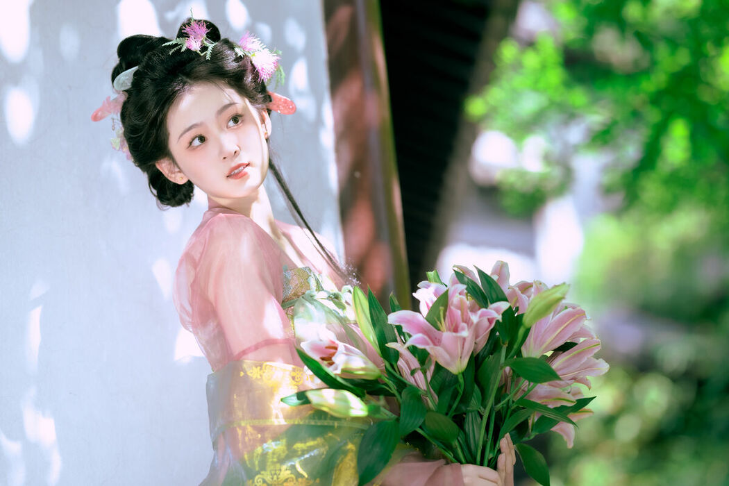 YiTuYu艺图语 Vol.8974 Tian Xin Ya Ya (30P)