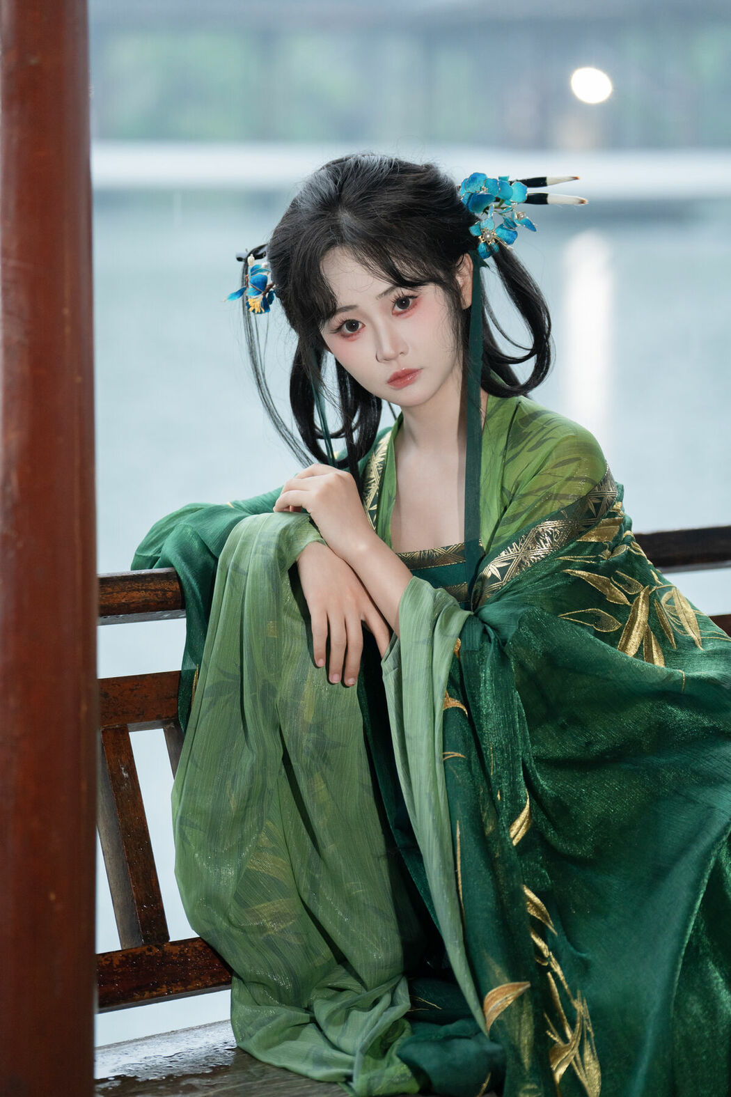 YiTuYu艺图语 Vol.8970 Jiao Yi Zhi Sui Sui (33P)