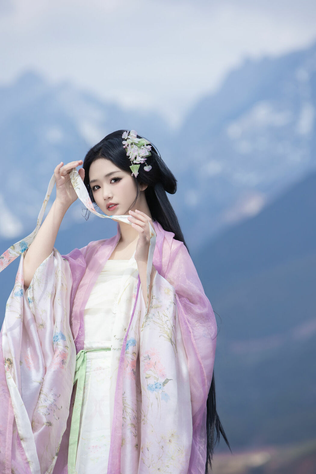 YiTuYu艺图语 Vol.8976 Wan Jiang Ting (34P)