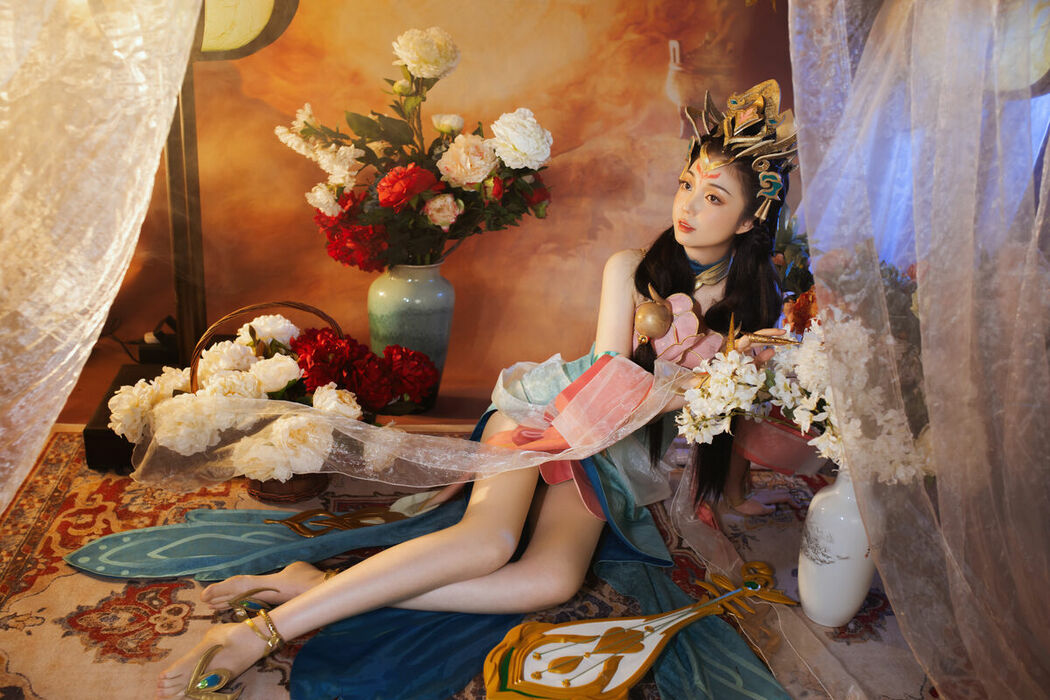 YiTuYu艺图语 Vol.8972 Stranger (17P)