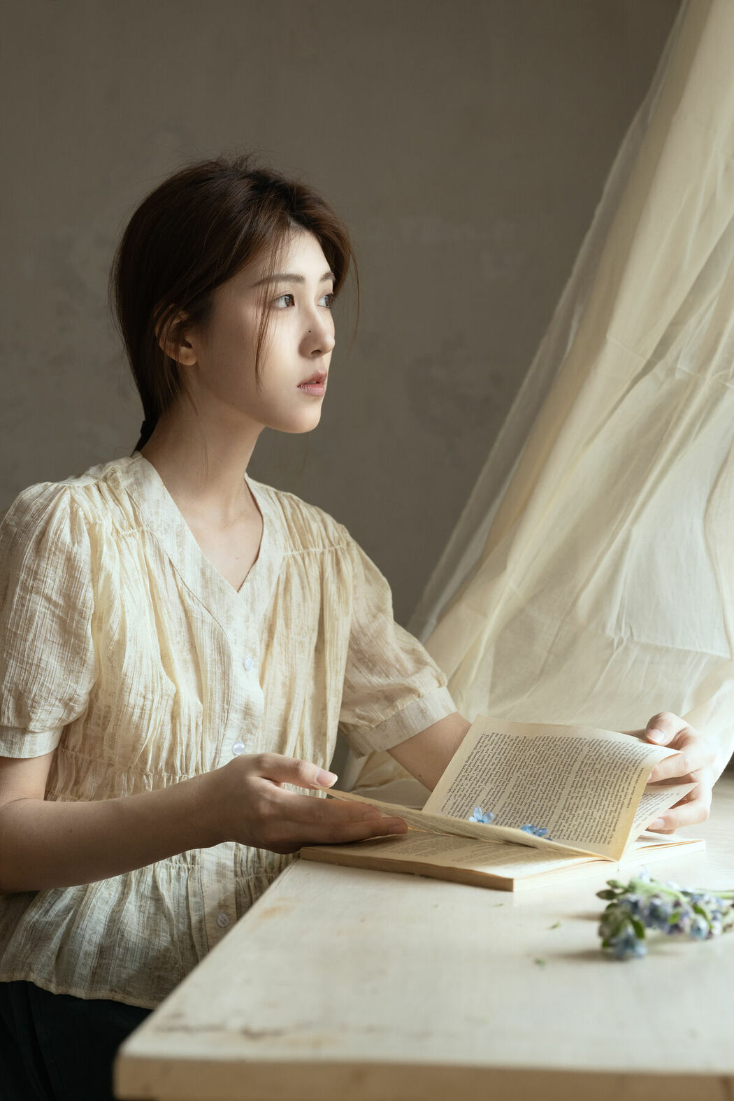 YiTuYu艺图语 Vol.8983 Xiao Yu (35P)