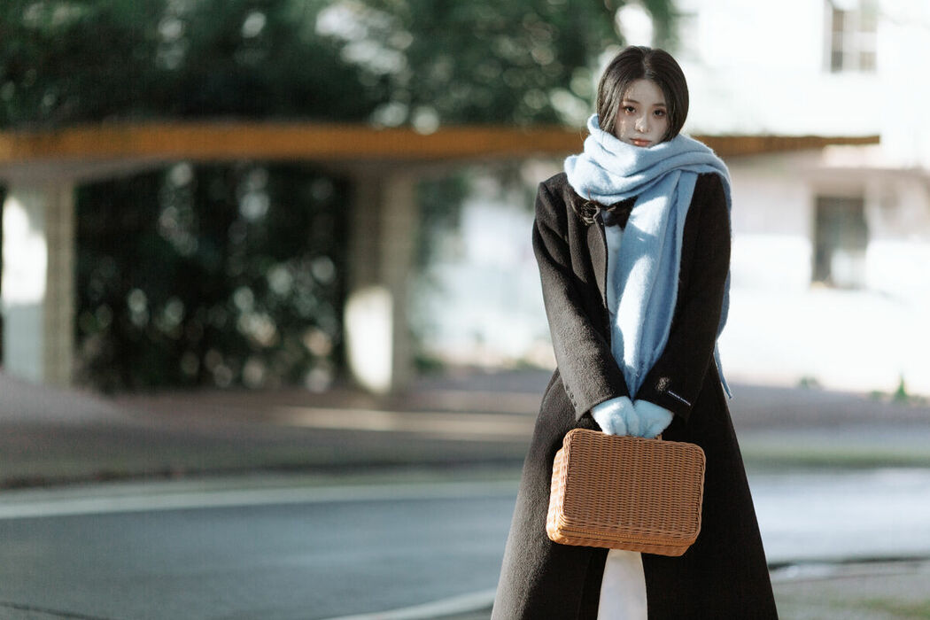 YiTuYu艺图语 Vol.8984 7012 (21P)