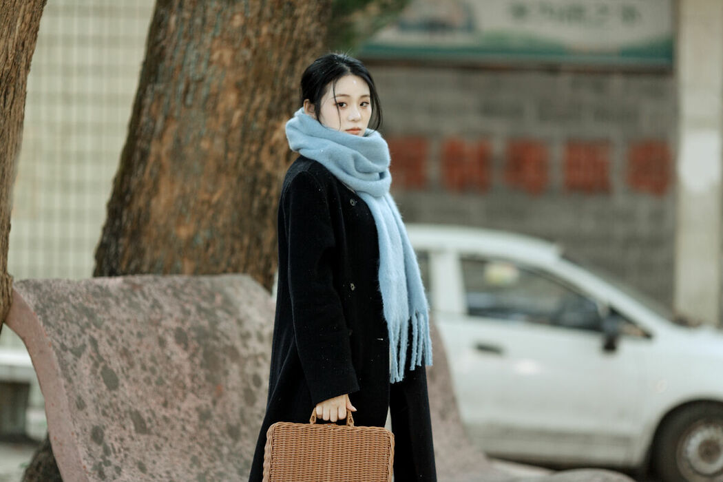 YiTuYu艺图语 Vol.8984 7012 (21P)