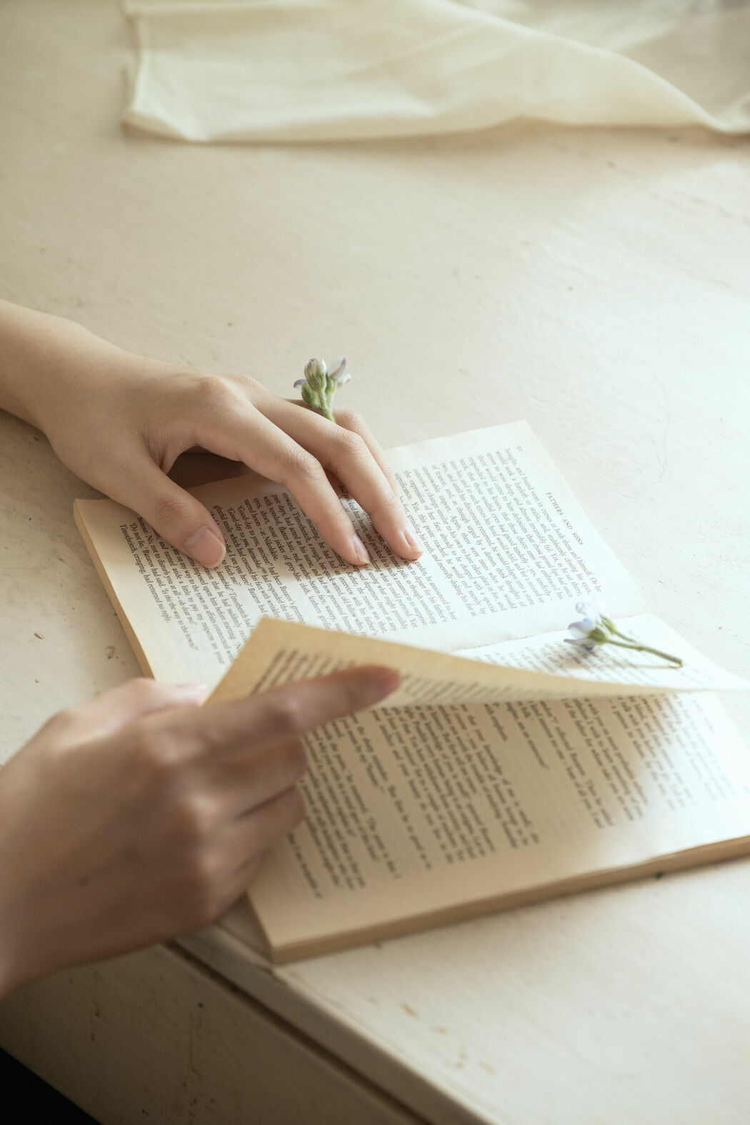 YiTuYu艺图语 Vol.8983 Xiao Yu (35P)