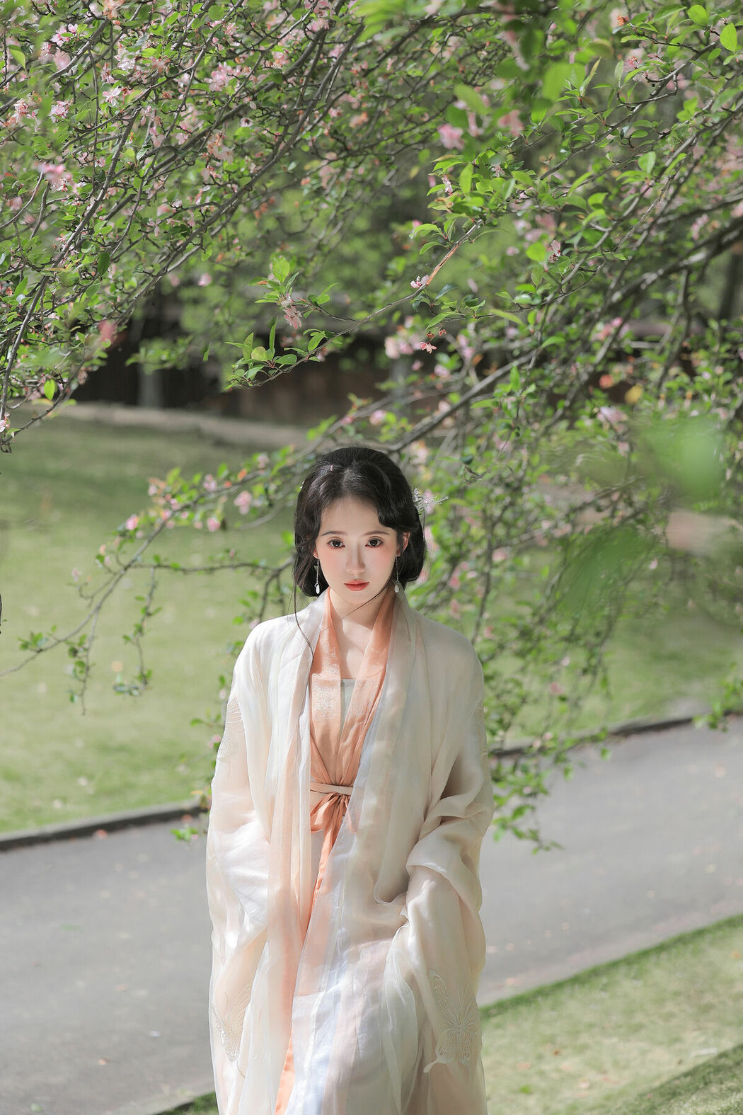 YiTuYu艺图语 Vol.8979 Tie Tie (19P)