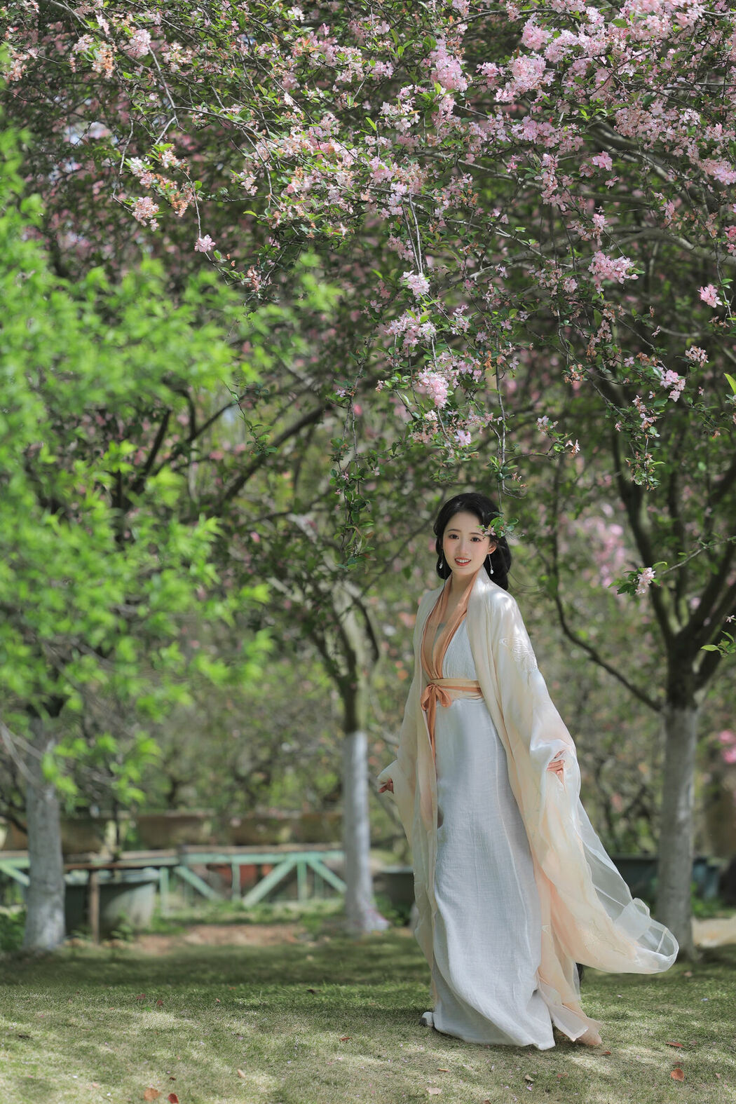 YiTuYu艺图语 Vol.8979 Tie Tie (19P)