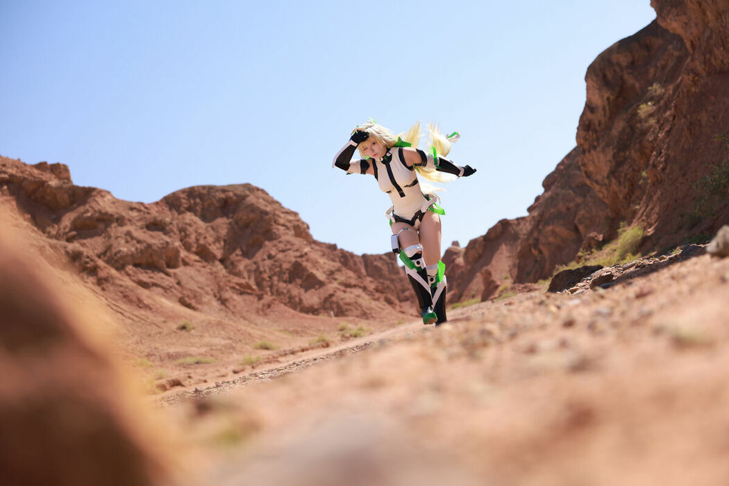 Coser@G44不会受伤 – 乐园追放 安吉拉 (41P)