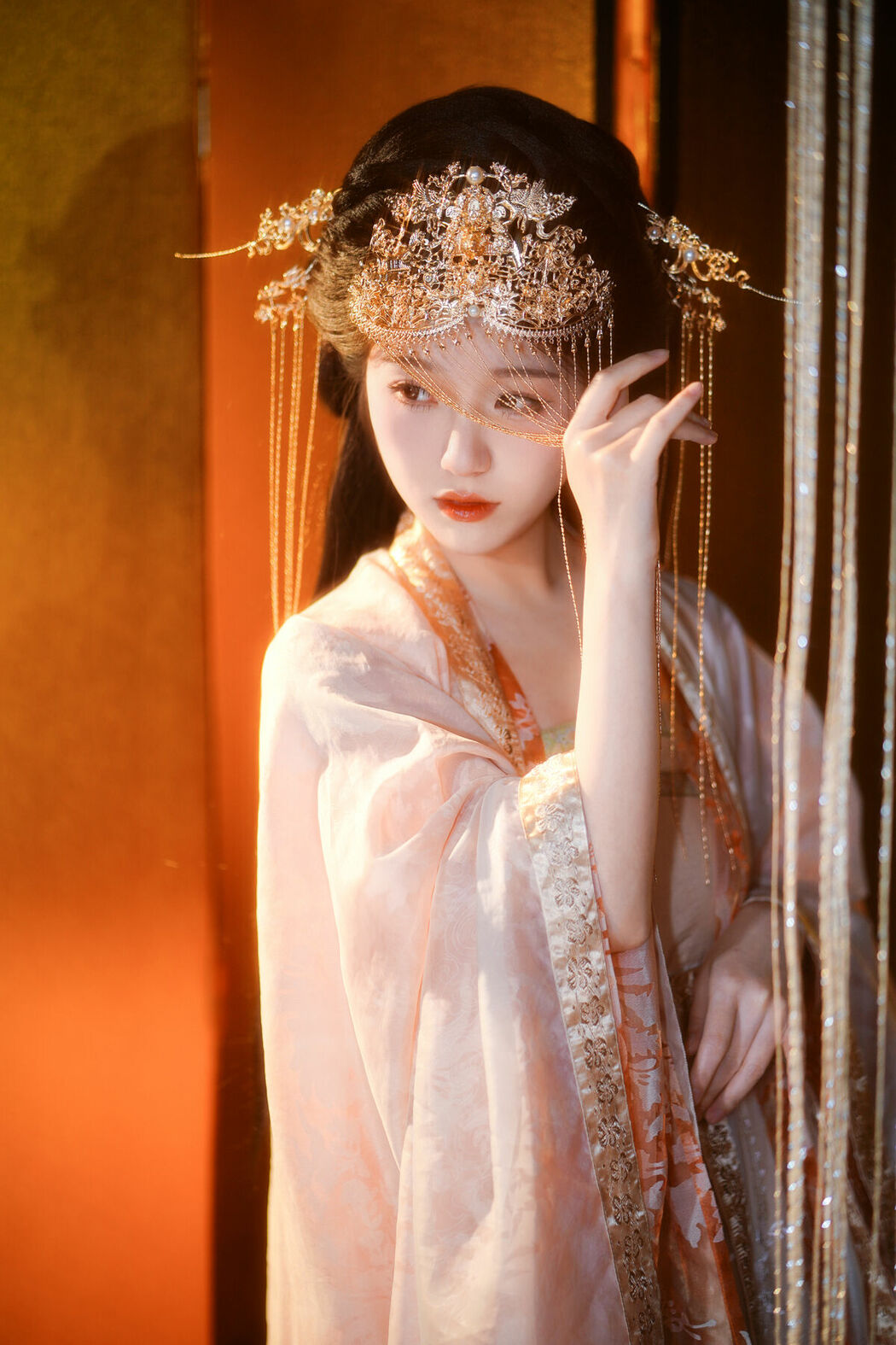 YiTuYu艺图语 Vol.8981 Zi Yu He Dian Tian De Ya (22P)