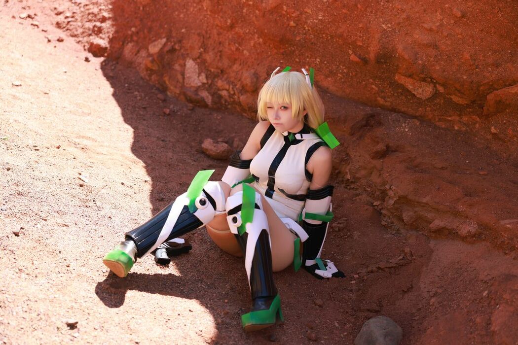 Coser@G44不会受伤 – 乐园追放 安吉拉 (41P)