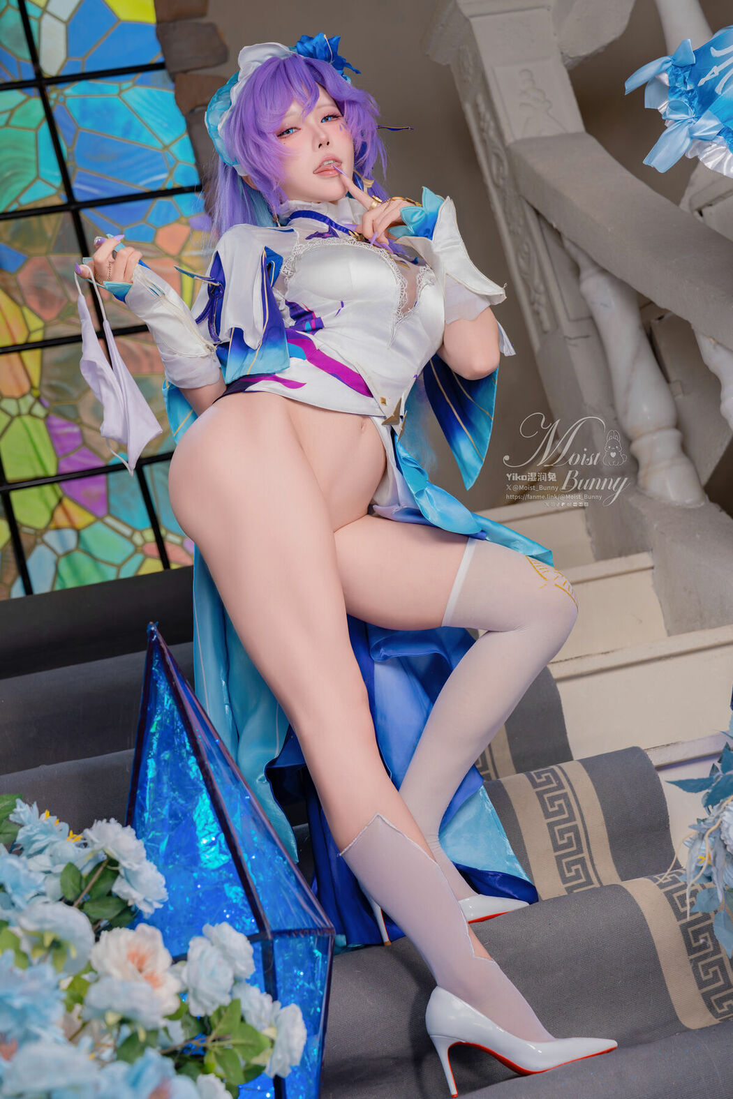 Coser@黏黏团子兔 – 09月作品 鸣潮坎特蕾拉 Part01 (55P – 3V)