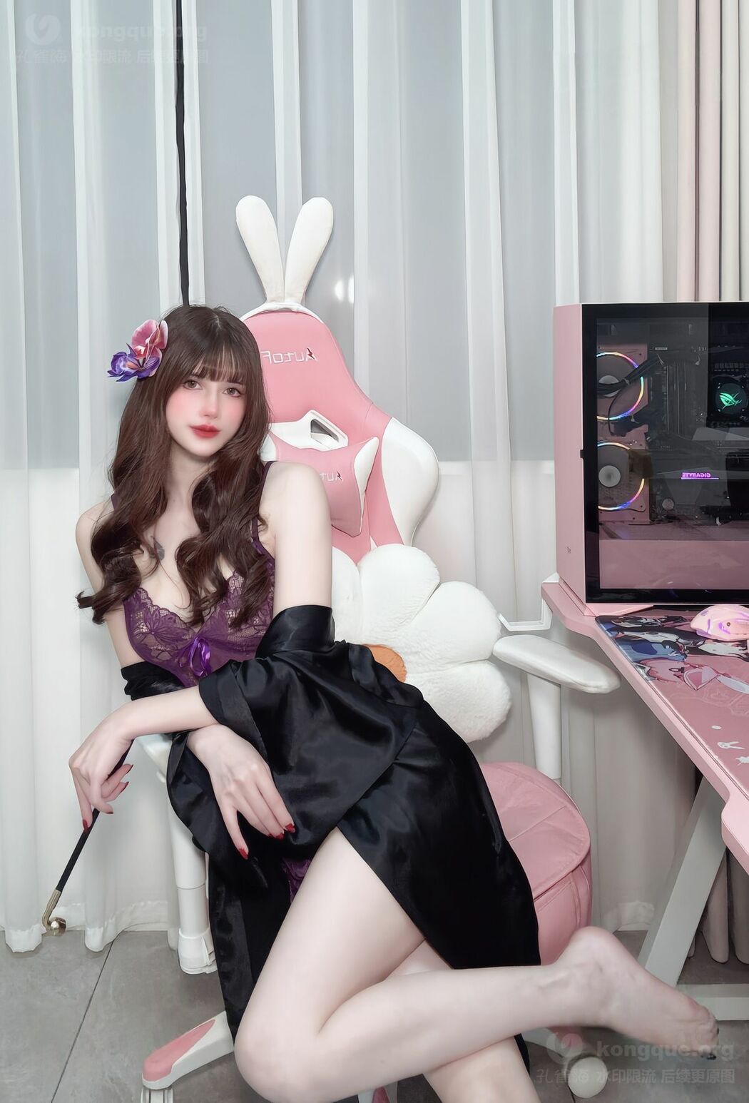 Coser@鹿八岁 – 自拍 (33P – 1V)