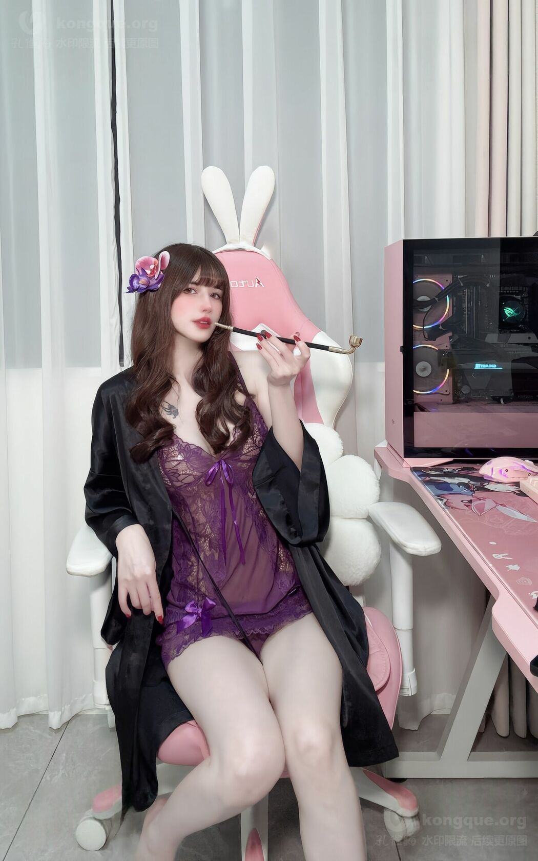 Coser@鹿八岁 – 自拍 (33P – 1V)