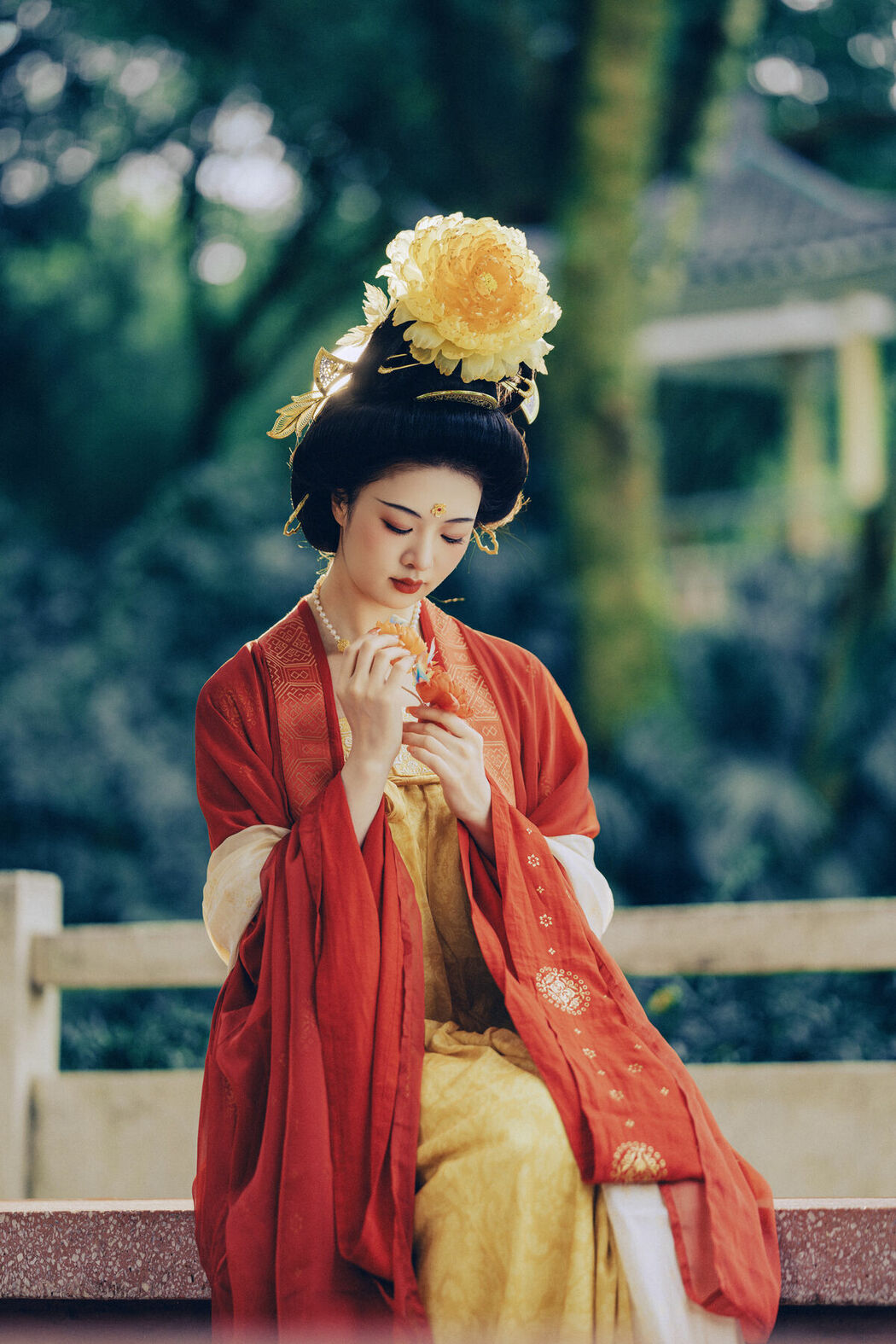 YiTuYu艺图语 Vol.8989 Yang Yang (30P)