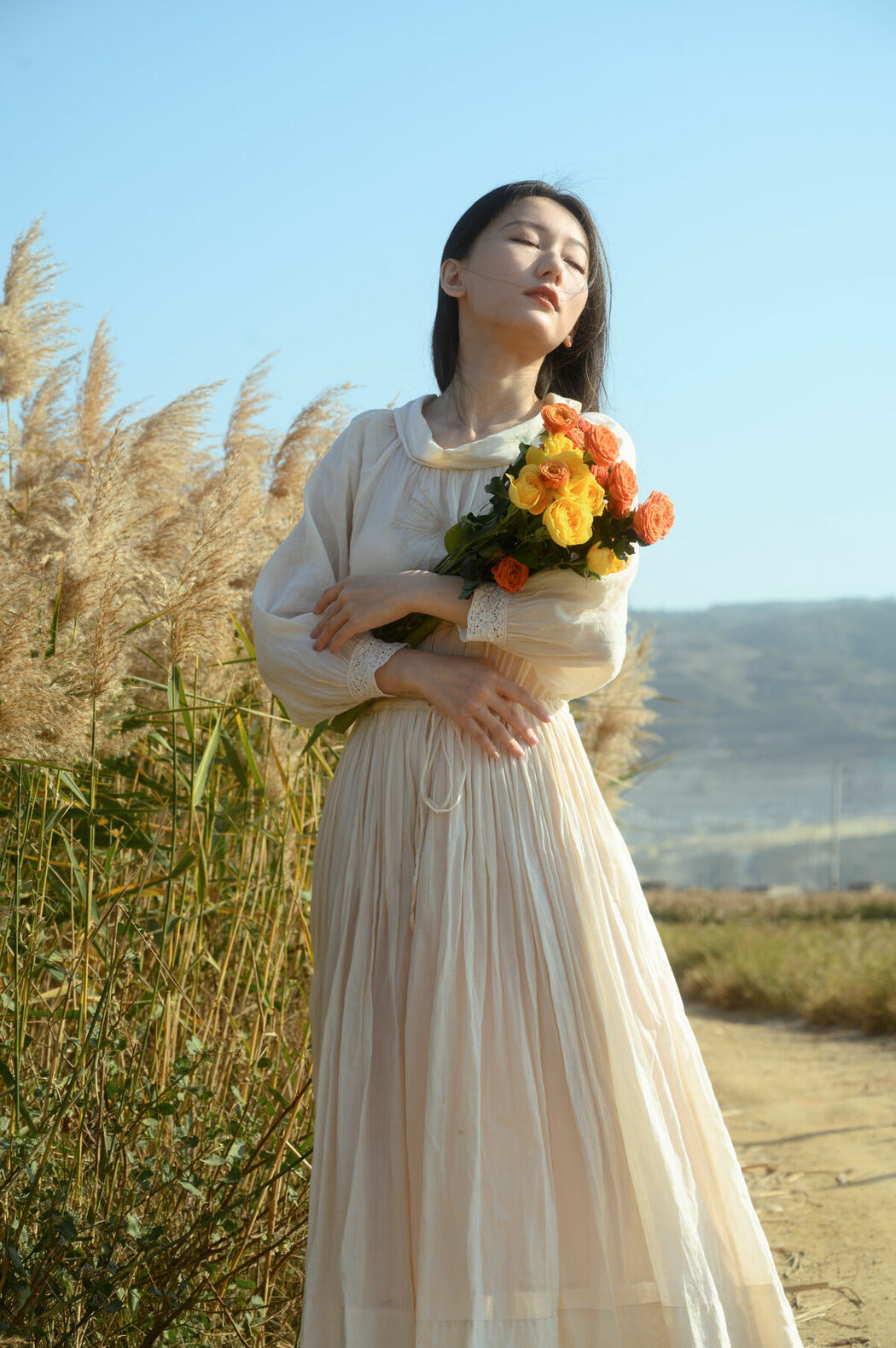 YiTuYu艺图语 Vol.8990 Xiao Yue (23P)