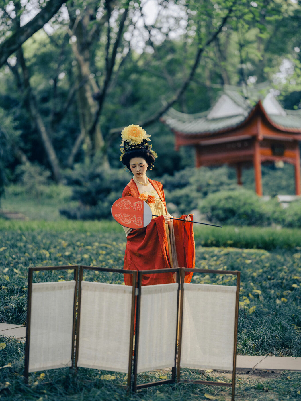 YiTuYu艺图语 Vol.8989 Yang Yang (30P)