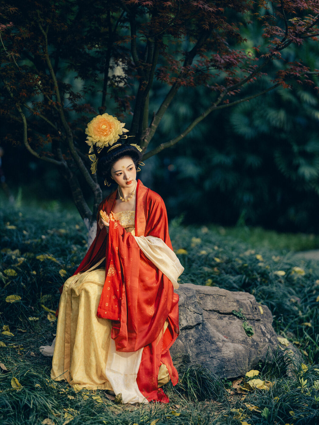 YiTuYu艺图语 Vol.8989 Yang Yang (30P)