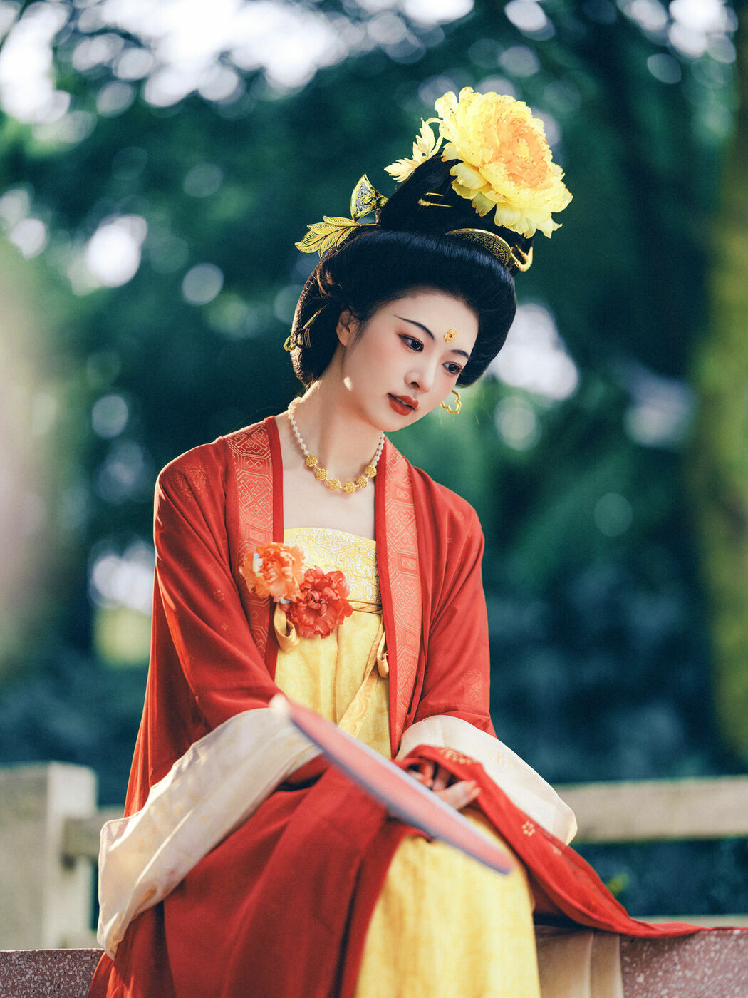 YiTuYu艺图语 Vol.8989 Yang Yang (30P)