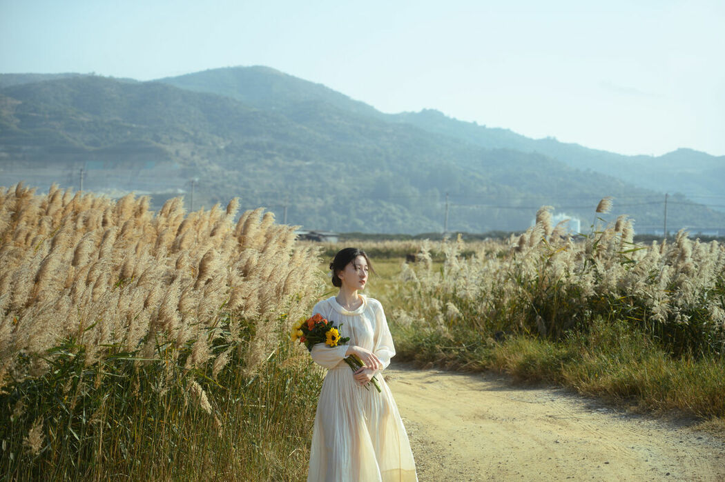 YiTuYu艺图语 Vol.8990 Xiao Yue (23P)