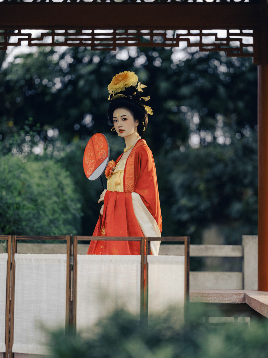 YiTuYu艺图语 Vol.8989 Yang Yang (30P)