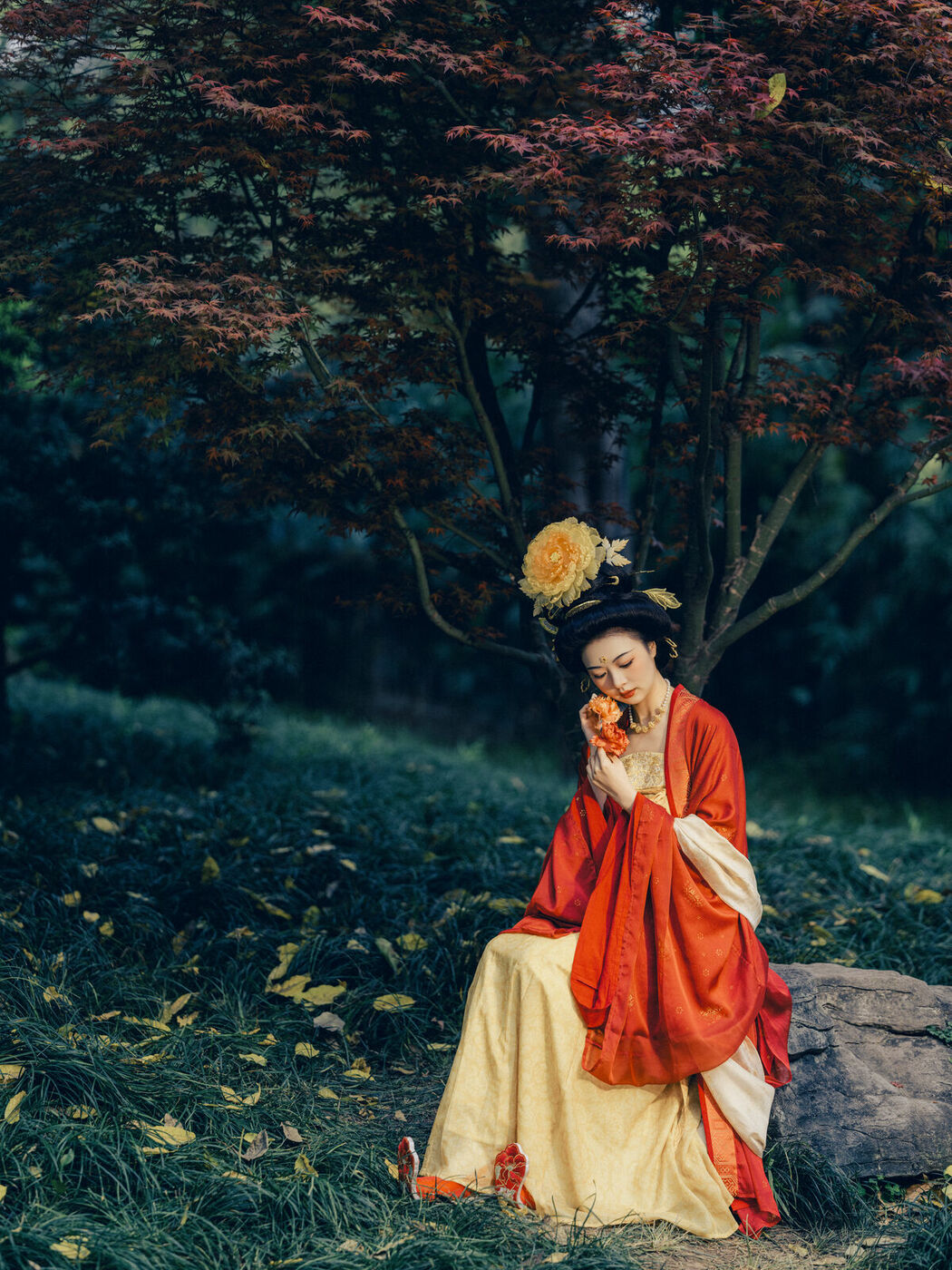 YiTuYu艺图语 Vol.8989 Yang Yang (30P)