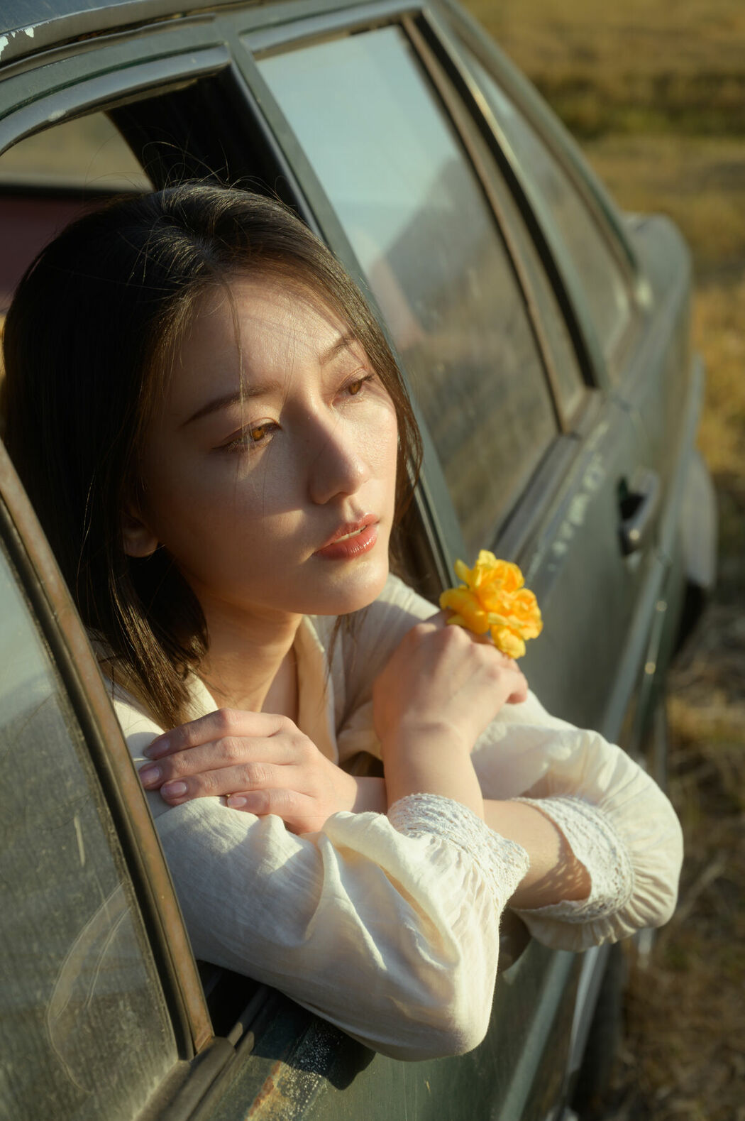 YiTuYu艺图语 Vol.8990 Xiao Yue (23P)