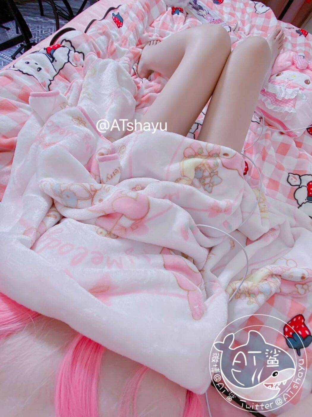 Coser@AT鲨 – 可爱毛毯 (44P)