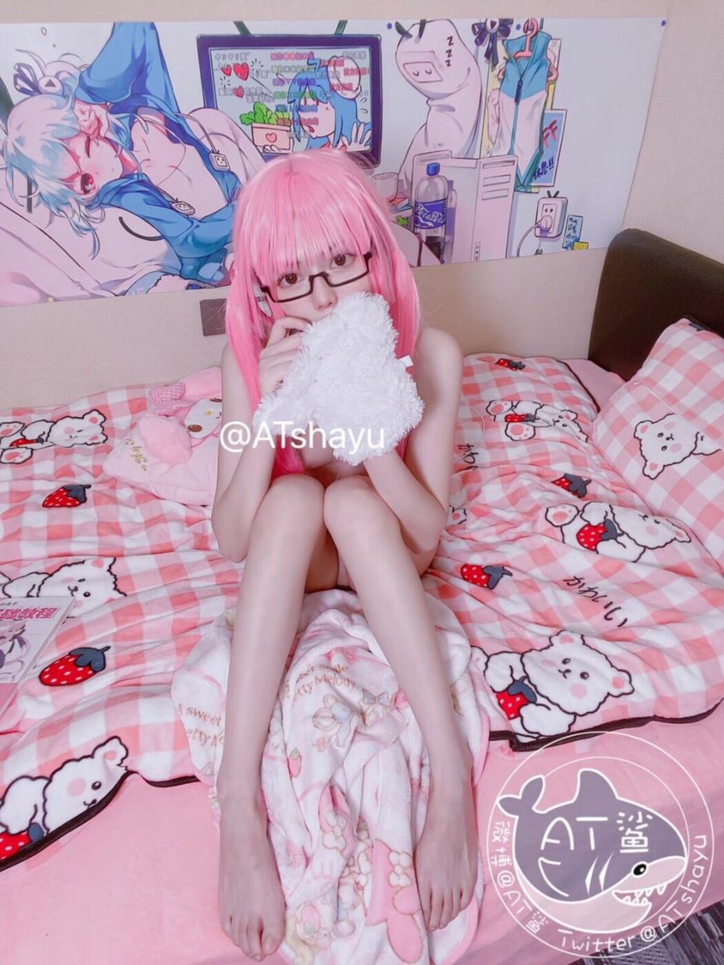 Coser@AT鲨 – 可爱毛毯 (44P)