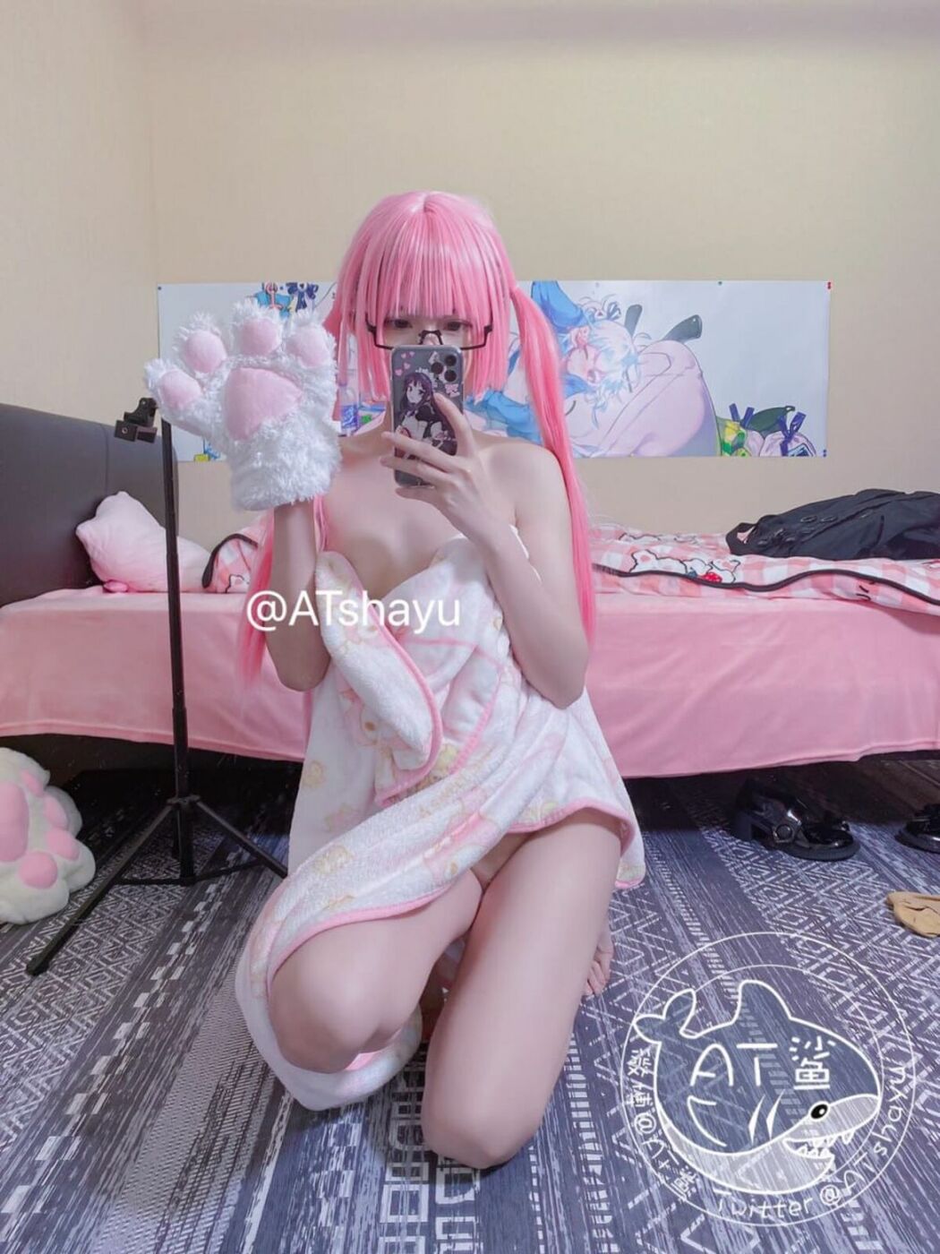 Coser@AT鲨 – 可爱毛毯 (44P)