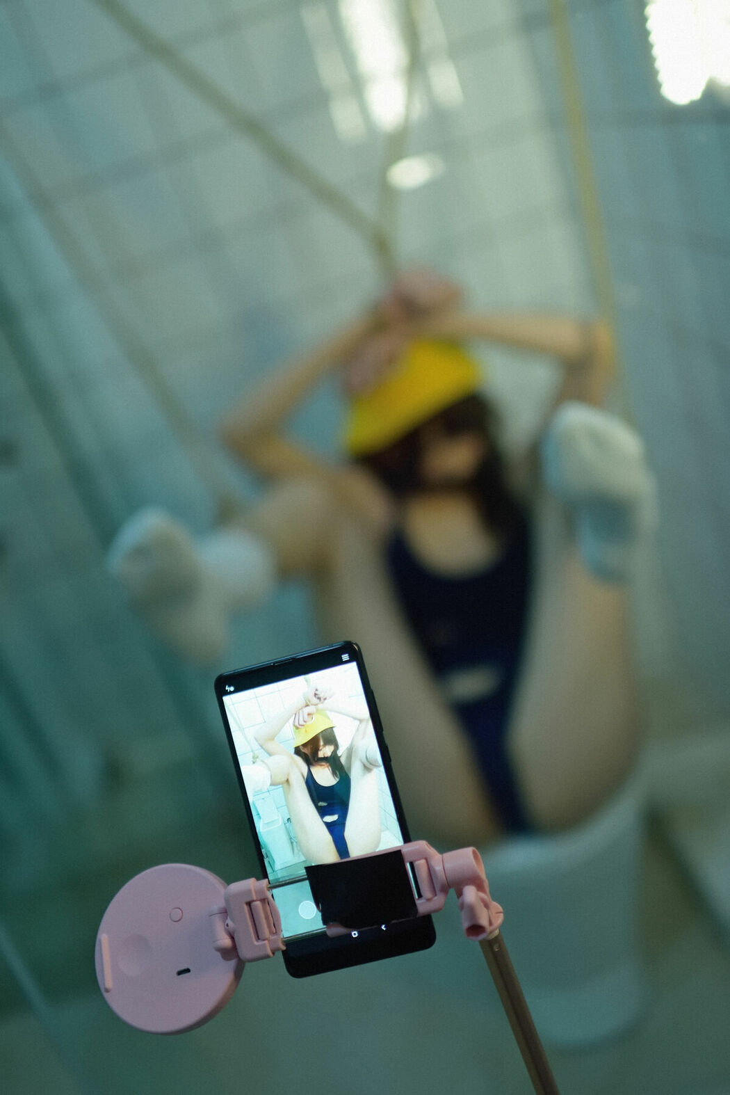 Coser@NAGISA魔物喵 – 便所秘密 Part03 (68P)
