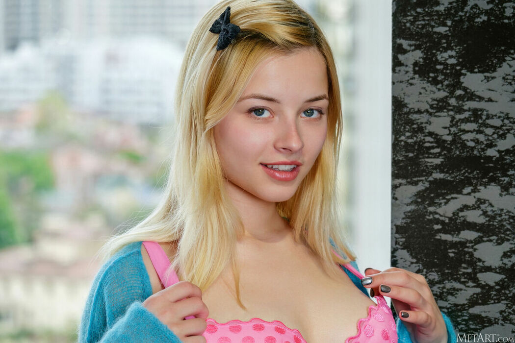 MetArt Bianca Bell – Black Bow Part01 (53P)