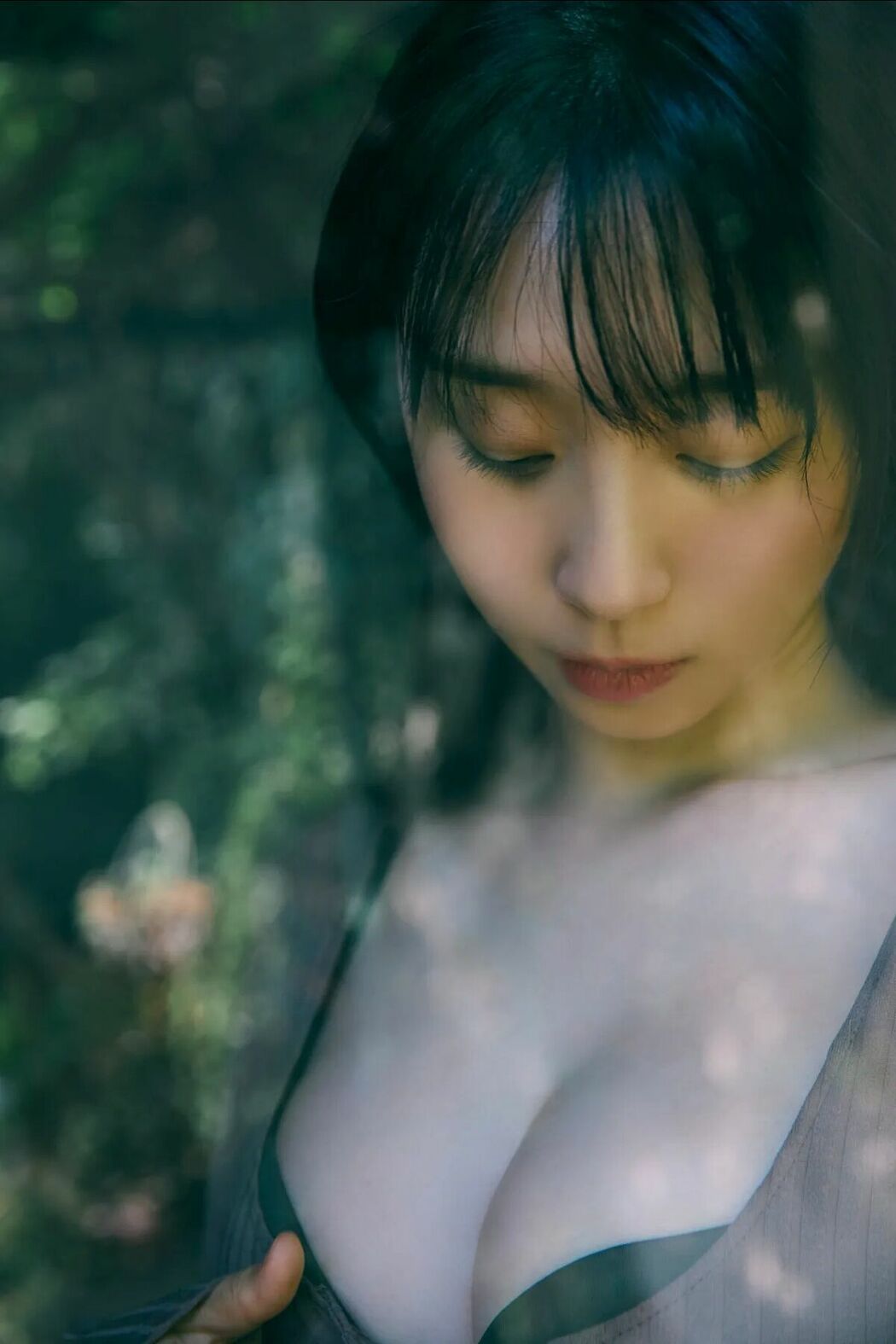 JP Moe Iori 伊織萌 – FRIDAYデジタル写真集 2024.07.25 らぶがあふれる Part02 (51P)