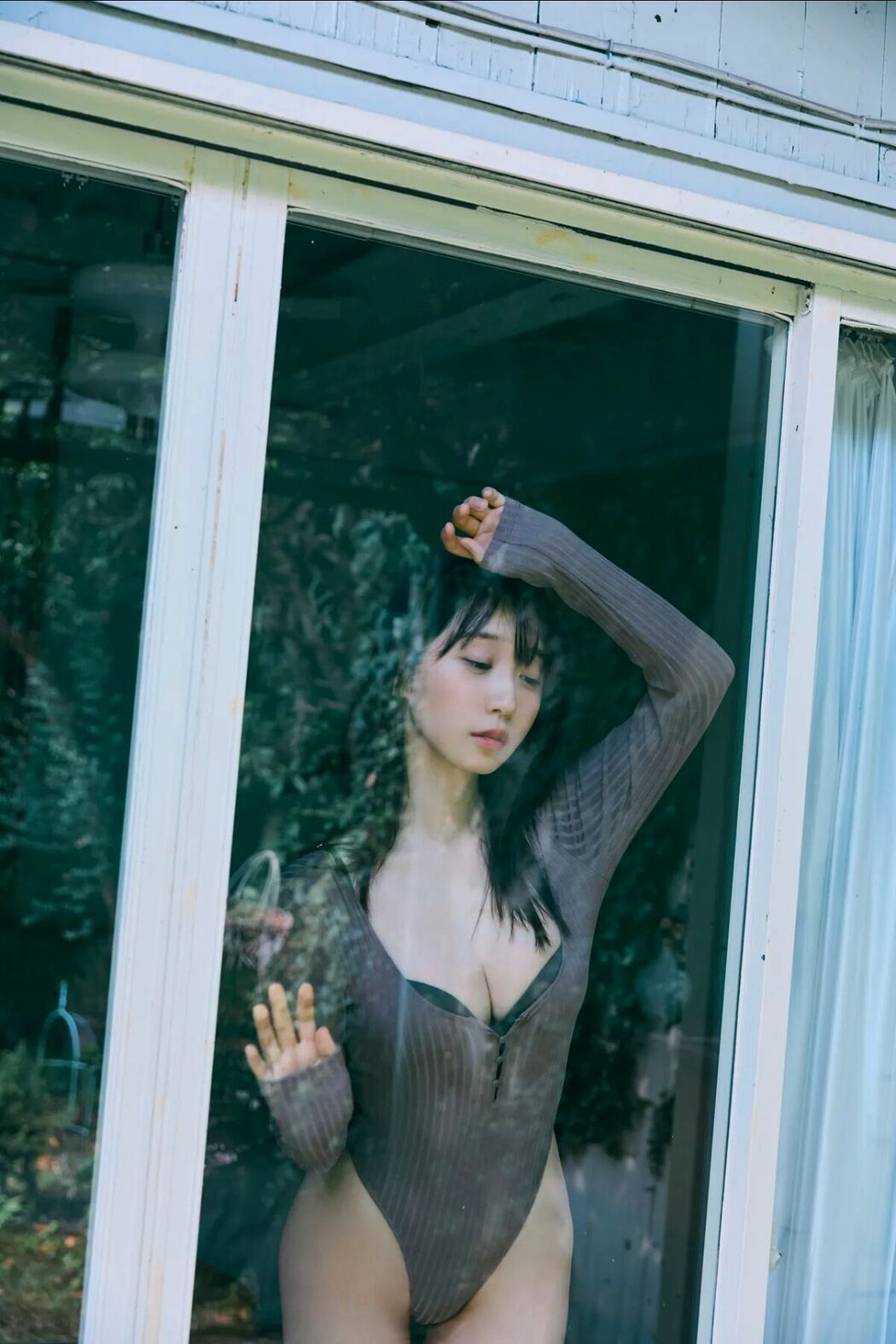 JP Moe Iori 伊織萌 – FRIDAYデジタル写真集 2024.07.25 らぶがあふれる Part02 (51P)