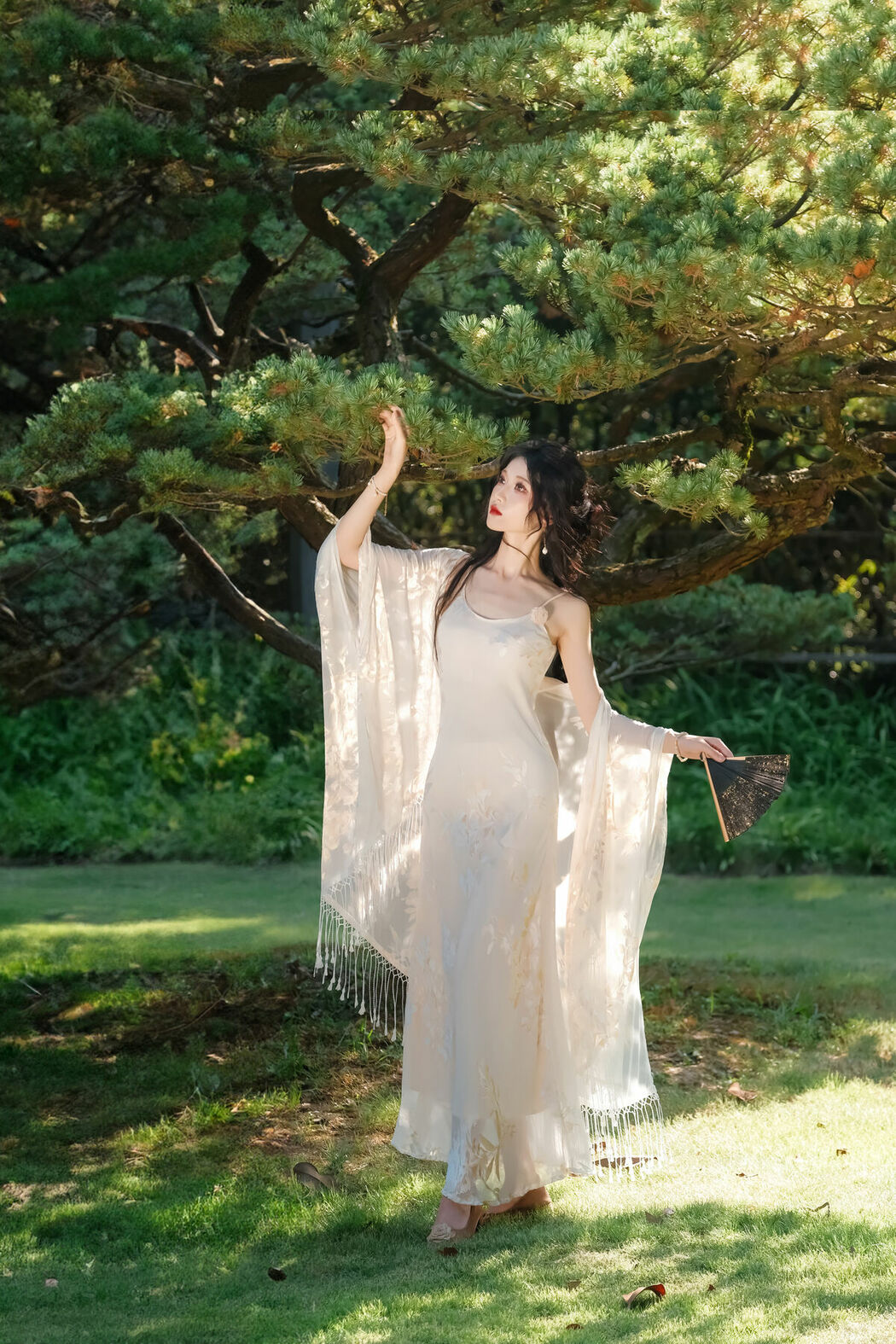 YiTuYu艺图语 Vol.8995 Dang Chu Jiao Ren Jia Xiao Tian Tian (20P)