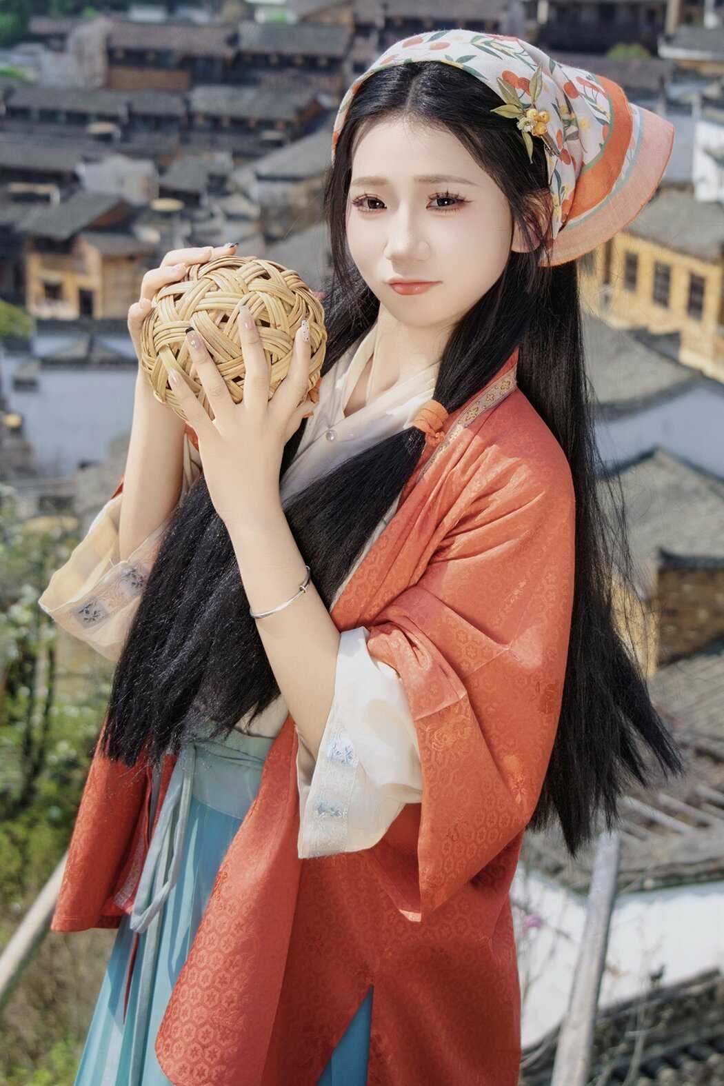 YiTuYu艺图语 Vol.8992 Gao Yu Qin (14P) Cover Photo