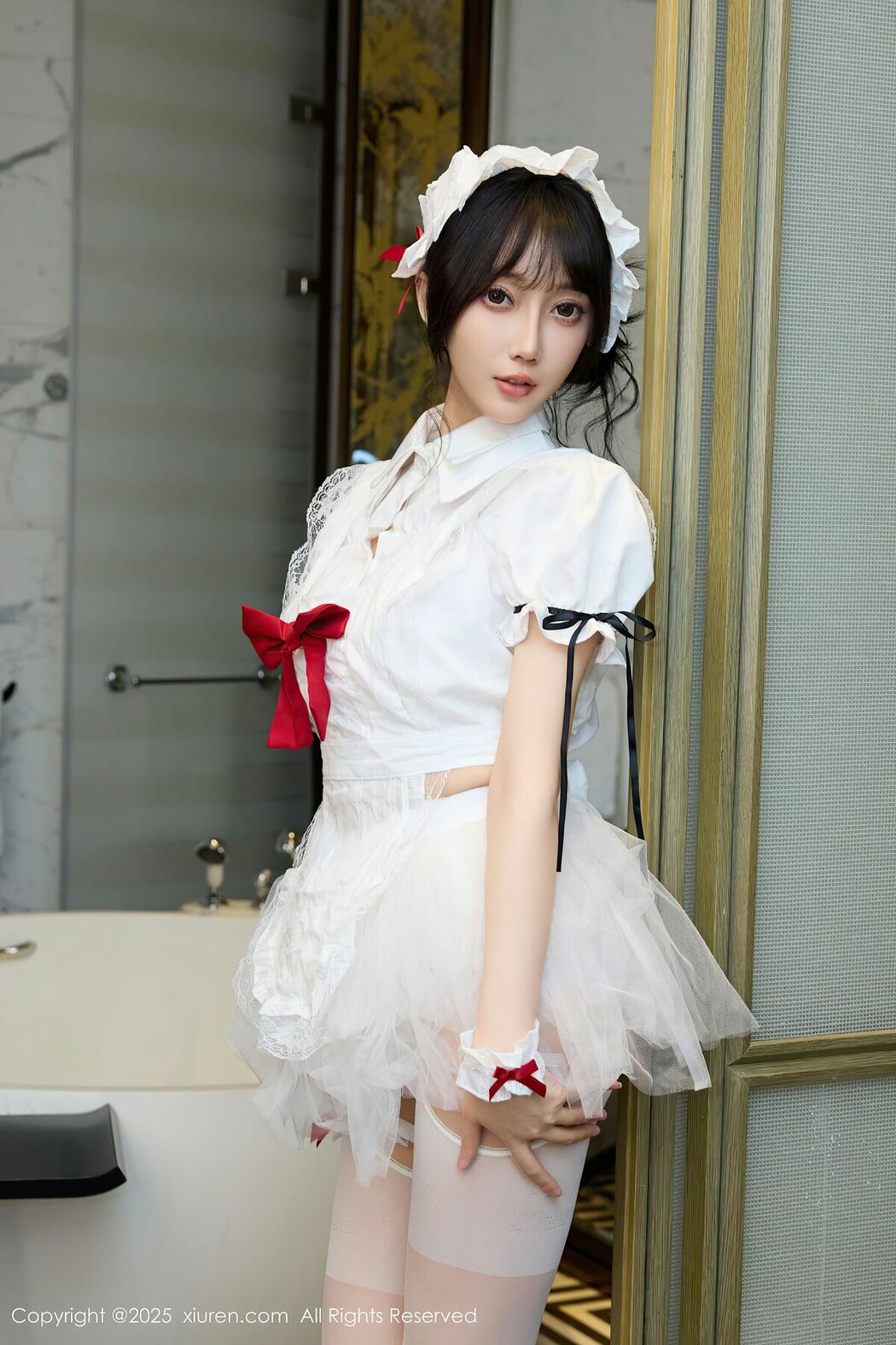 XiuRen秀人网 No.10827 Yue Er Yue Er (65P)