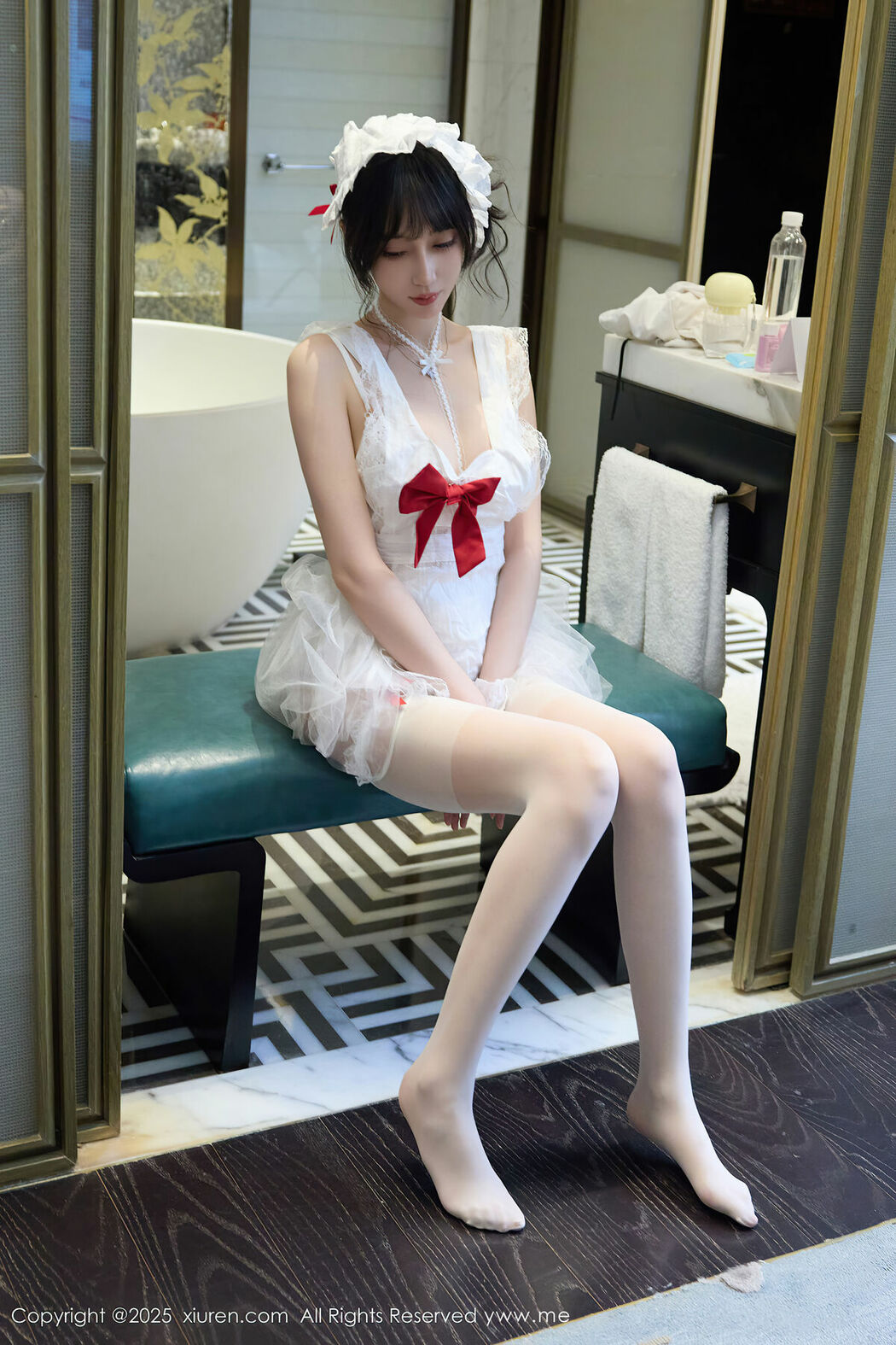 XiuRen秀人网 No.10827 Yue Er Yue Er (65P)