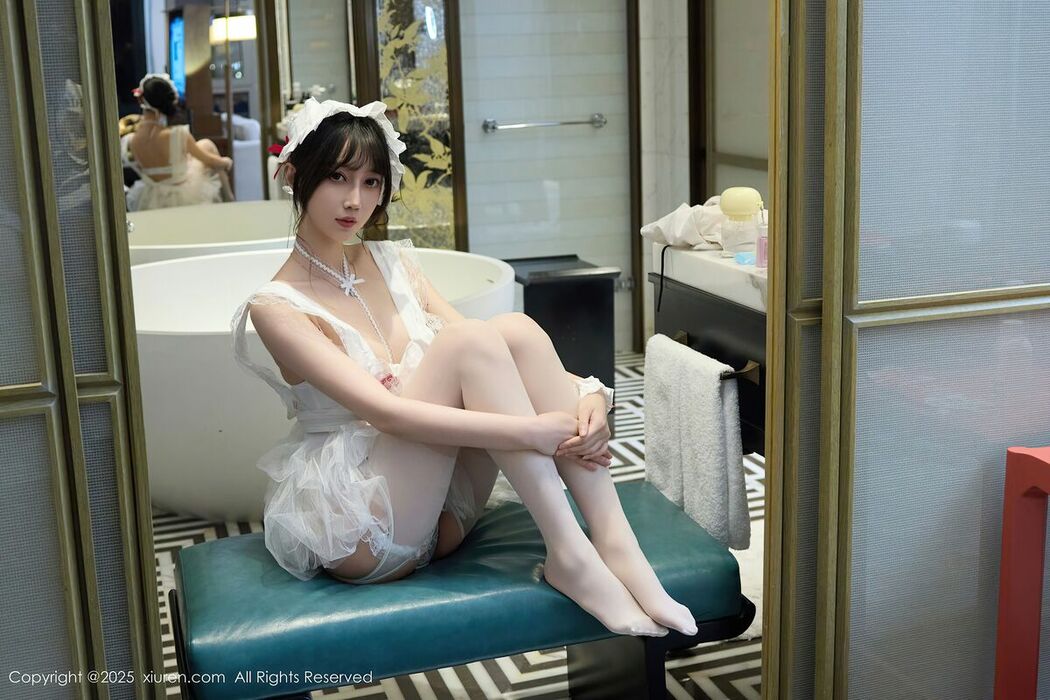 XiuRen秀人网 No.10827 Yue Er Yue Er (65P)