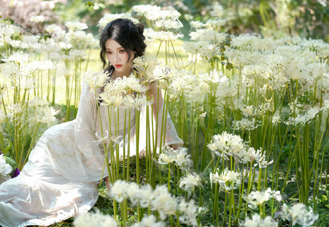 YiTuYu艺图语 Vol.8995 Dang Chu Jiao Ren Jia Xiao Tian Tian (20P)