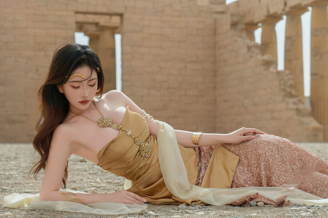 Coser@年年Nnian – 圣墟 (61P)