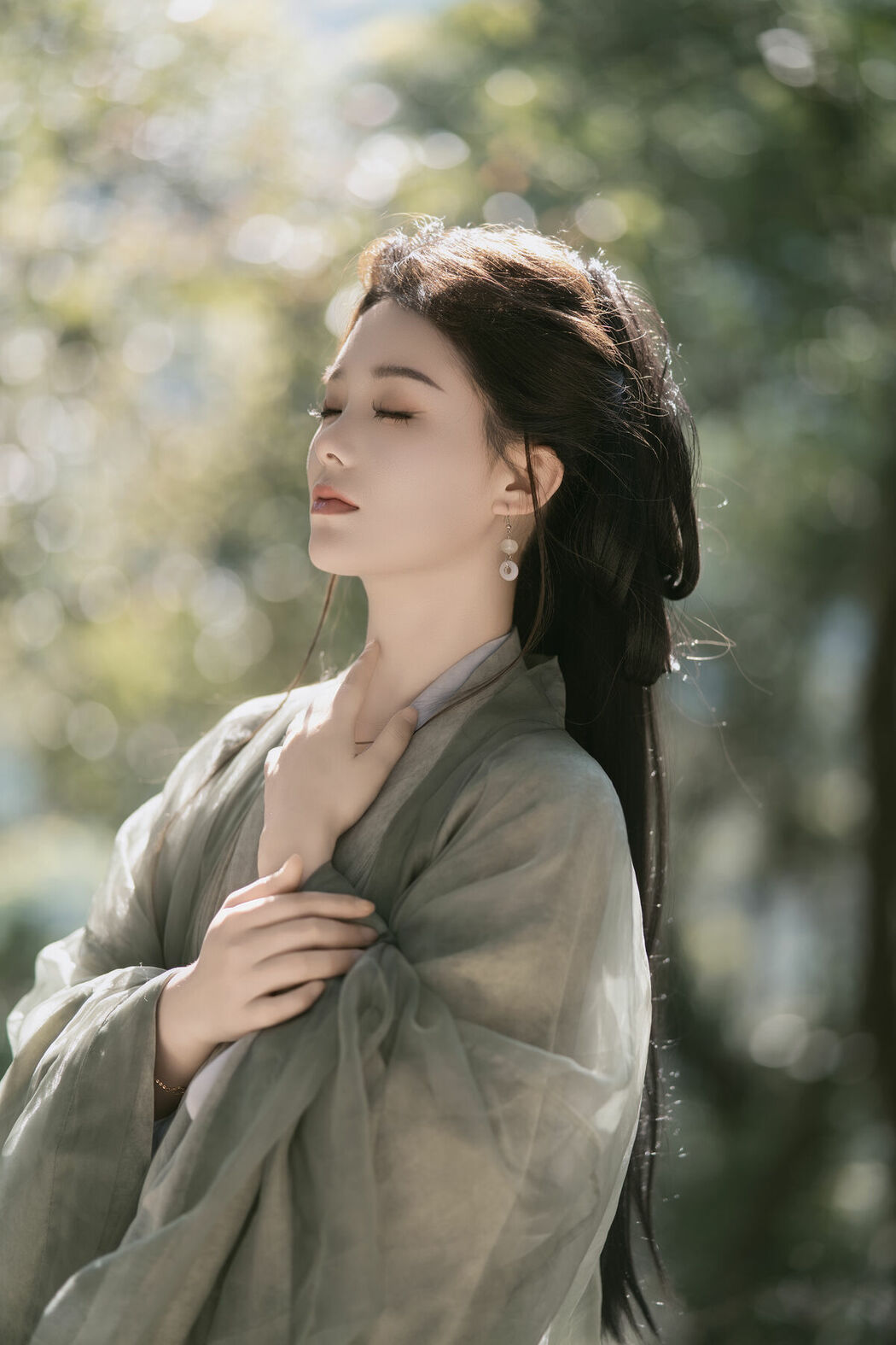 YiTuYu艺图语 Vol.9008 Xiao Fang (14P)